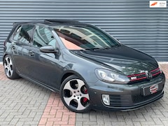Volkswagen Golf - 2.0 GTI Dyna Audio | Dak | Keyless | Led | Trekhaak