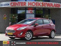 Ford Fiesta - 1.0 EcoBoost 100pk 5dr Titanium | Camera | B&O | Premium Ruby Red | Carplay/Android |