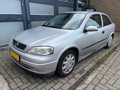 Opel Astra - 1.6 Club