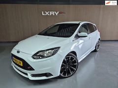 Ford Focus - 2.0 EcoBoost ST-3 | Clima | Stoelverwarming |