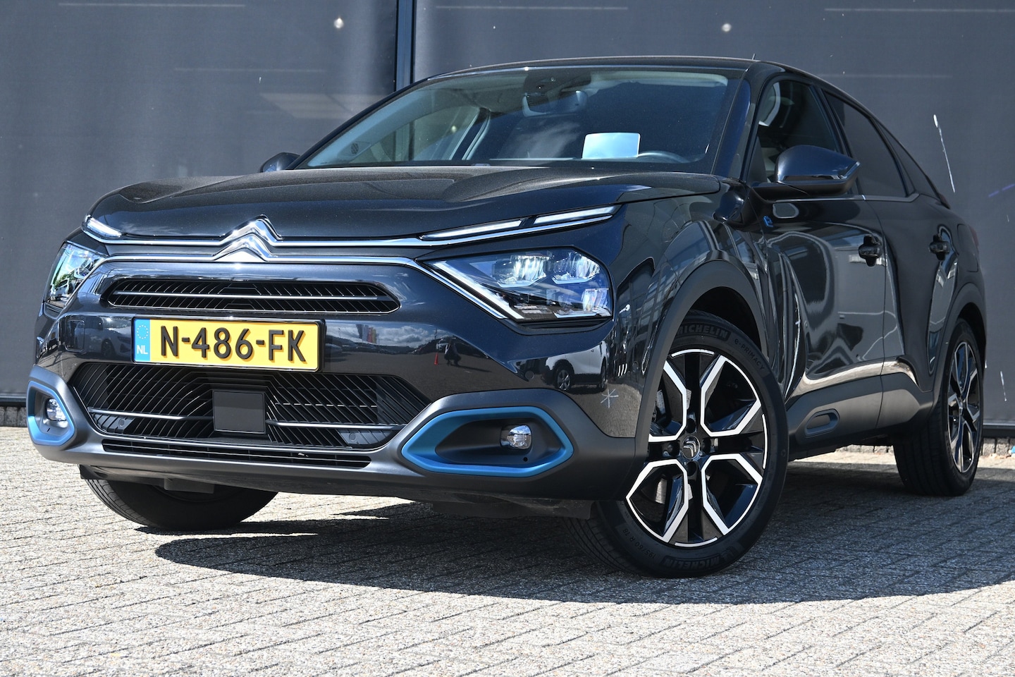 Citroën Ë-C4 - Shine 50 kWh | Achteruitrijcamera | Apple Carplay/Android Auto|telefoonintegratie premium - AutoWereld.nl