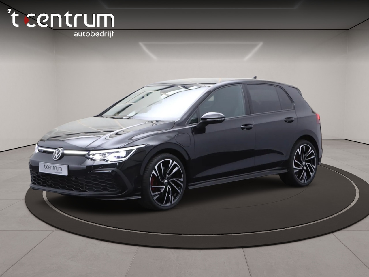 Volkswagen Golf - 1.4 245 PK eHybrid GTE PHEV, Winterpakket, Sportstoelen, Adap. Cruise Control - AutoWereld.nl