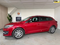Renault Mégane Estate - 1.2 TCe Limited Airco, LMV, Navigatie, trekhaak, parkeer sensoren