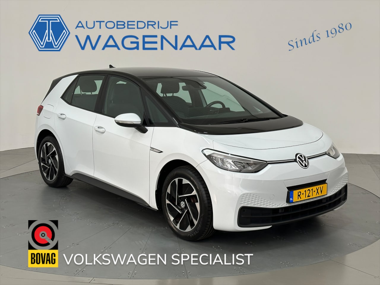 Volkswagen ID.3 - PRO 58 KWH S Gletscher White metallic / Zwart Dak - AutoWereld.nl