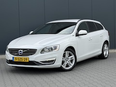 Volvo V60 - 2.4 D6 AWD Plug-In Hybrid Summum Xenon - Leder - Complete Onderhoudshistorie