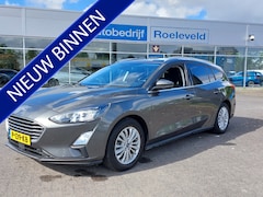 Ford Focus Wagon - 1.0 EcoBoost 155pk Hybrid Titanium Business | Navi | Apple Carplay | Clima | Cruise | Keyl
