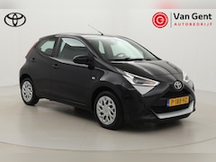 Toyota Aygo - 1.0 VVT-i x-play | Airco | Bluetooth | DAB radio | Rijstrooksensor | Elektrische ramen voo