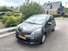 Toyota Yaris - 1.0 VVT-i Comfort 5-DEURS 1E EIGENAAR AIRCO ACHTERUITRIJ CAMERA CRUISE CONTROLE GOED ONDER