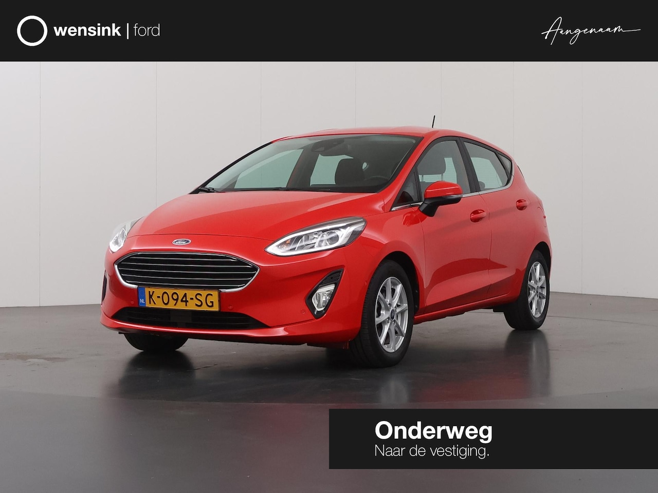 Ford Fiesta - 1.0 EcoBoost Titanium | Parkeercamera | Climate Control | Cruise Control Adaptief | Apple - AutoWereld.nl