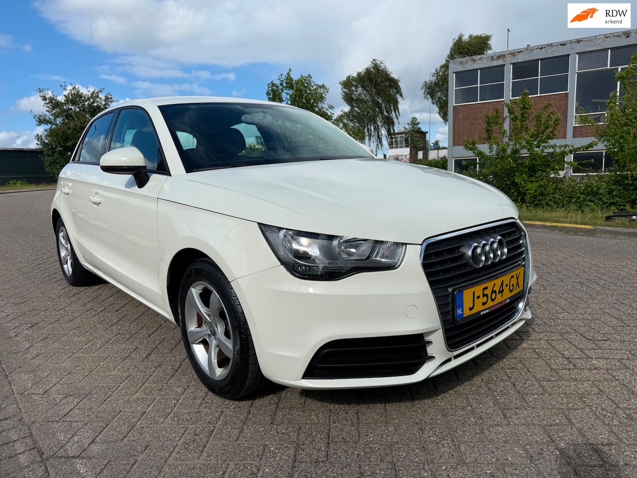 Audi A1 Sportback - 1.2 TFSI Attraction_AIRCO_5 DEURS_NETTE AUTO!! - AutoWereld.nl