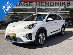 Kia e-Niro - DynamicLine 64 kWh | SOH: 96, 7% | 3 Fase | Warmtepomp | Adaptive CC | Camera | Navi | Sto