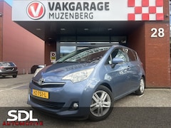 Toyota Verso S - 1.3 VVT-i Dynamic // PANO // CLIMA // CAMERA // LMV // TREKHAAK
