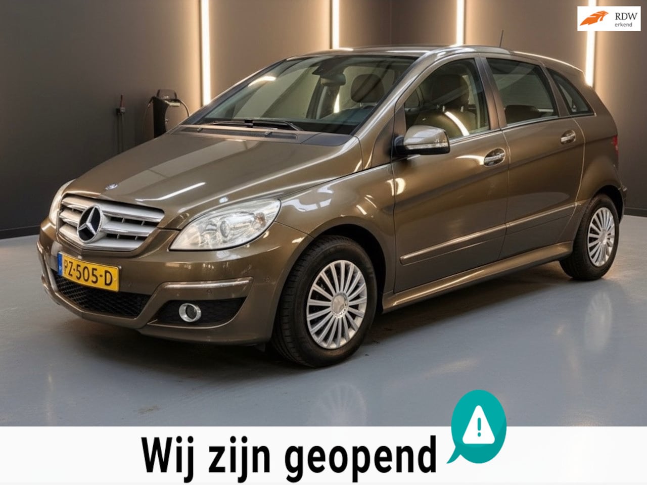 Mercedes-Benz B-klasse - 180 Business Class-automaat-airco-pdc-trekhaak - AutoWereld.nl