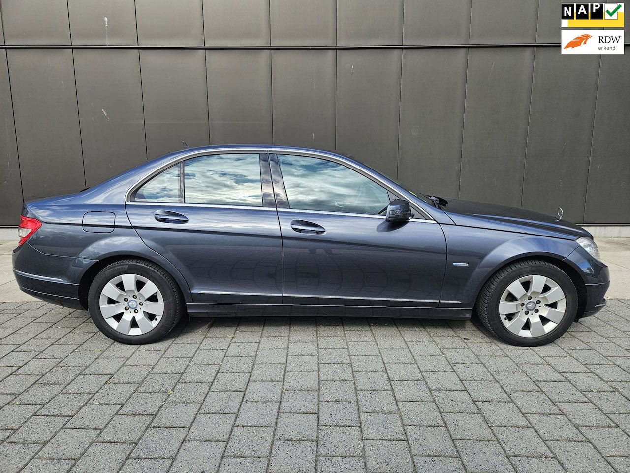 Mercedes-Benz C-klasse - 180 CGI BlueEFFICIENCY Business Class Elegance 180 CGI BlueEFFICIENCY Business Class Elegance - AutoWereld.nl