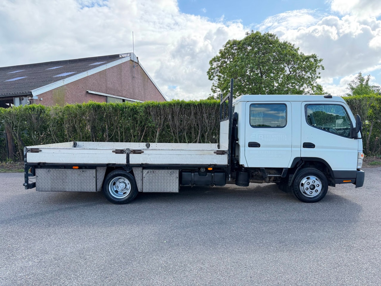 Mitsubishi Canter - 6C15 DC - GVW 3500KG - AC - 1E EIG. - AutoWereld.nl