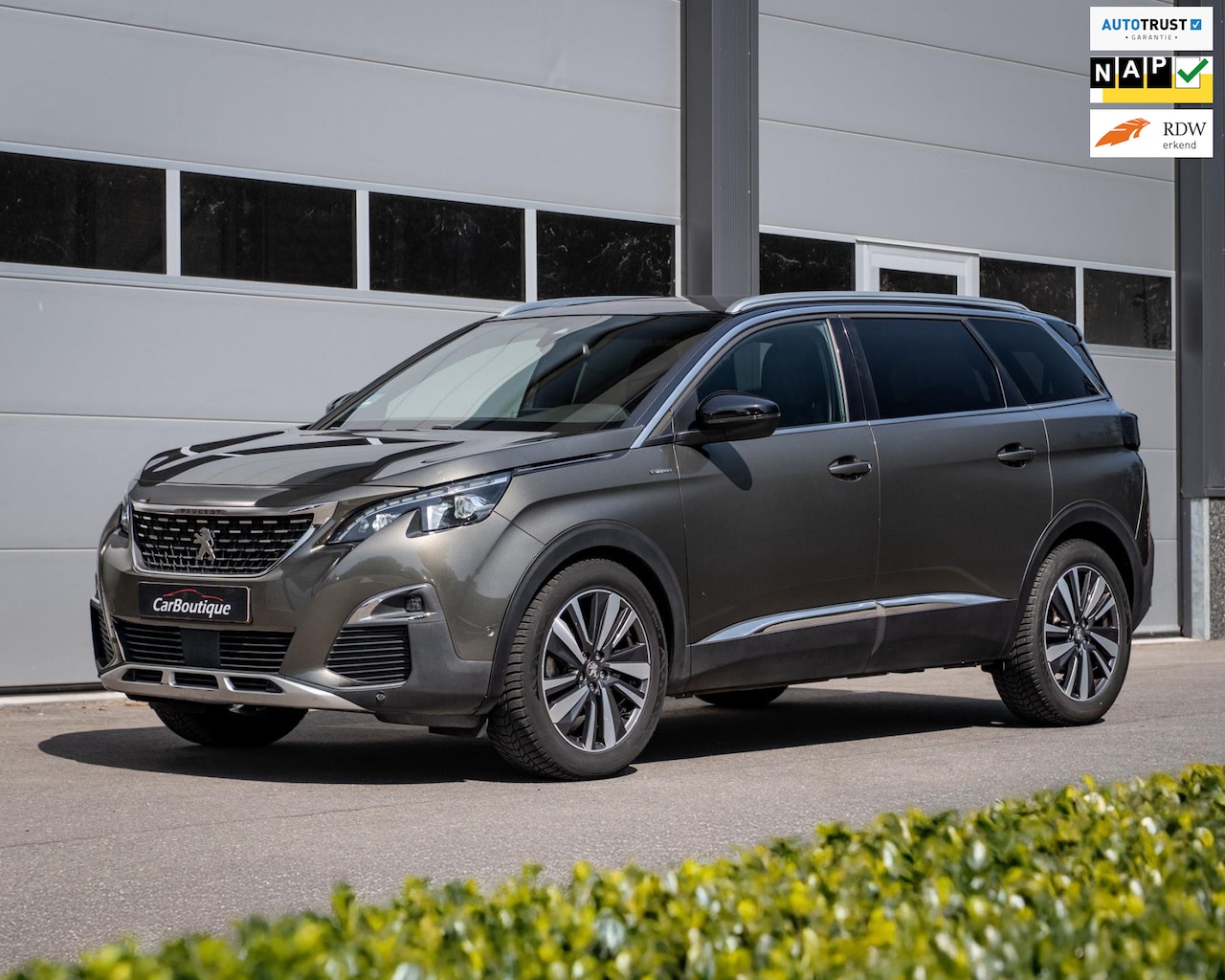 Peugeot 5008 - 1.6 e-THP GT-Line I 7zits I Automaat I Pano I Trekhaak I Nap I - AutoWereld.nl