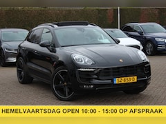 Porsche Macan - 2.0 / NL Auto / Dealer onderhouden / Panoramadak / Camera / Luchtvering / Sportdesign+Chro
