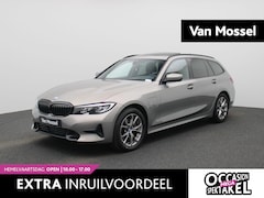 BMW 3-serie Touring - 320e Business Edition Plus | Automaat | LMV | Navigatie | Schuifdak | Stoel verwarming | V
