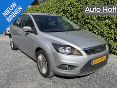 Ford Focus - 1.6 Titanium | Navi | Autom. Airco | Cruise Control | LMV | Elekt. Ramen | Trekhaak | Nieu