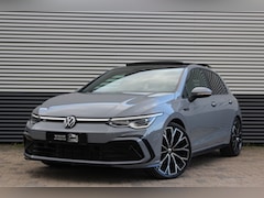 Volkswagen Golf - 1.5 eTSI 3x R-Line | Panoramadak | IQ Light | Camera| Dode hoek | Lane assist | Front assi