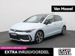 Volkswagen Golf - 1.5 eHybrid GTE 272 PK | Automaat | Plug-In | Panorama Dak | Navigatie | Digitale Cockpit
