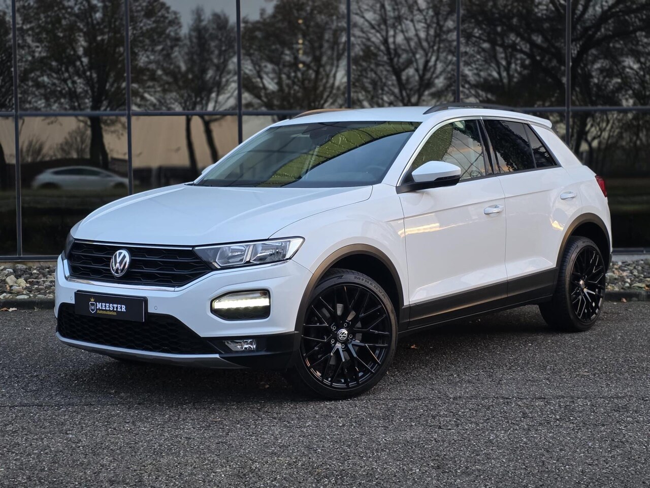 Volkswagen T-Roc - 1.5 TSI Style |STUUR/STOELVERW.|ACC|CAMERA - AutoWereld.nl