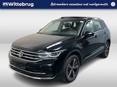 Volkswagen Tiguan - 1.4 TSI eHybrid Elegance / AUTOMAAT/ PANO/ LEER/ MEMORY SEAT/ DODEHOEK/ PARK.SENSOR.V+A/ 3