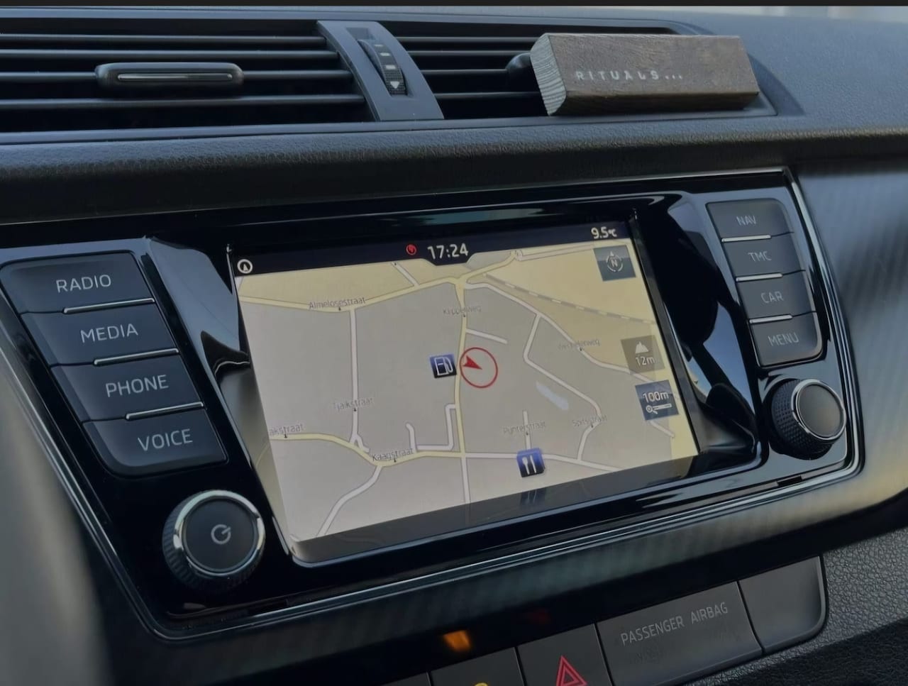 Skoda Fabia - 1.0 TSI Monte Carlo Trekhaak - AutoWereld.nl