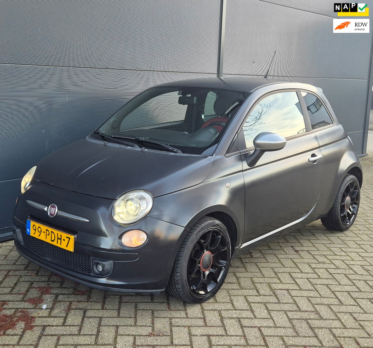 Fiat 500 - 0.9 TwinAir Blackjack Xenon Leer Nap - AutoWereld.nl