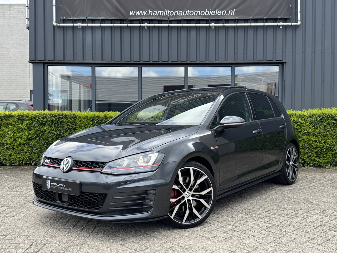 Volkswagen Golf - 7 GTI Performance 2.0 TSI 230pk DSG / Aut. Panoramadak 19" Leder/alcantara geheel originee - AutoWereld.nl