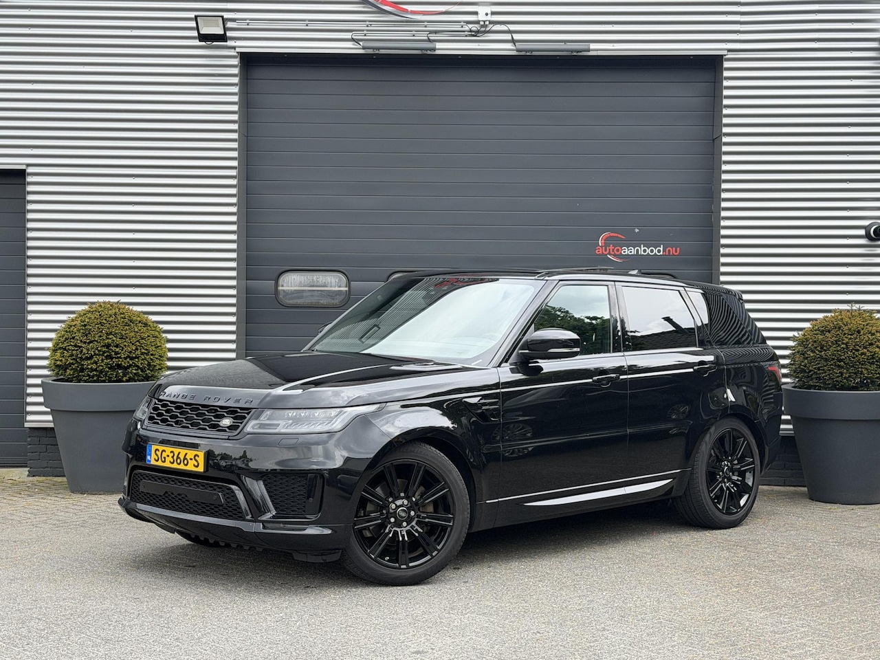 Land Rover Range Rover Sport - 3.0 TDV6 HSE Dynamic | Panoramadak | Camera | Meridan | Elektrische Trekhaak | Elektrische - AutoWereld.nl