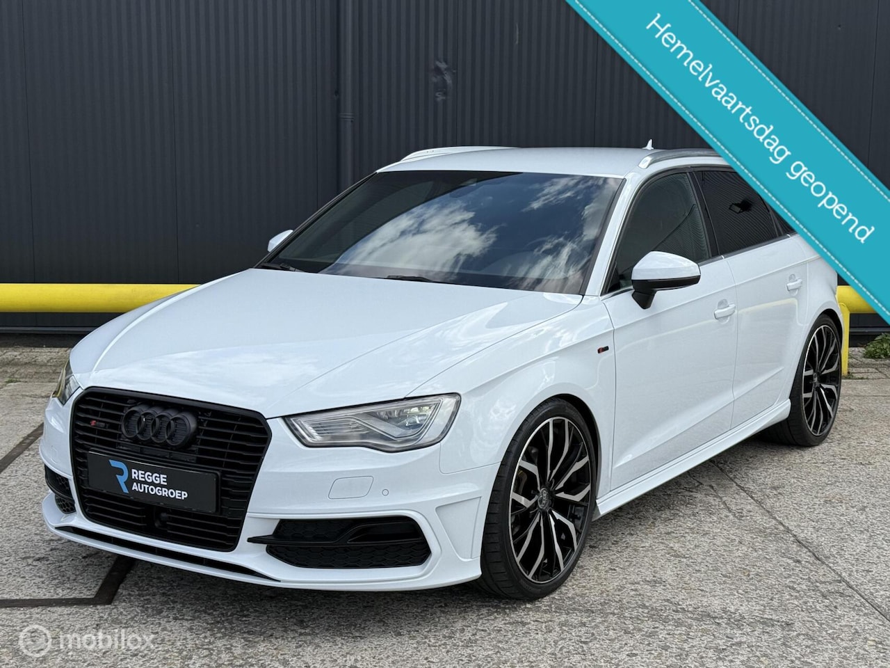Audi A3 Sportback - 1.4 e-tron PHEV Ambition Pro S-Line plus - AutoWereld.nl