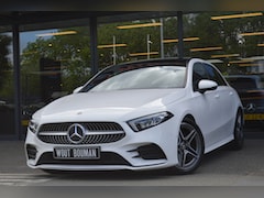 Mercedes-Benz A-klasse - 180 AMG Led Panorama Widescreen Camera CarPlay Pdc
