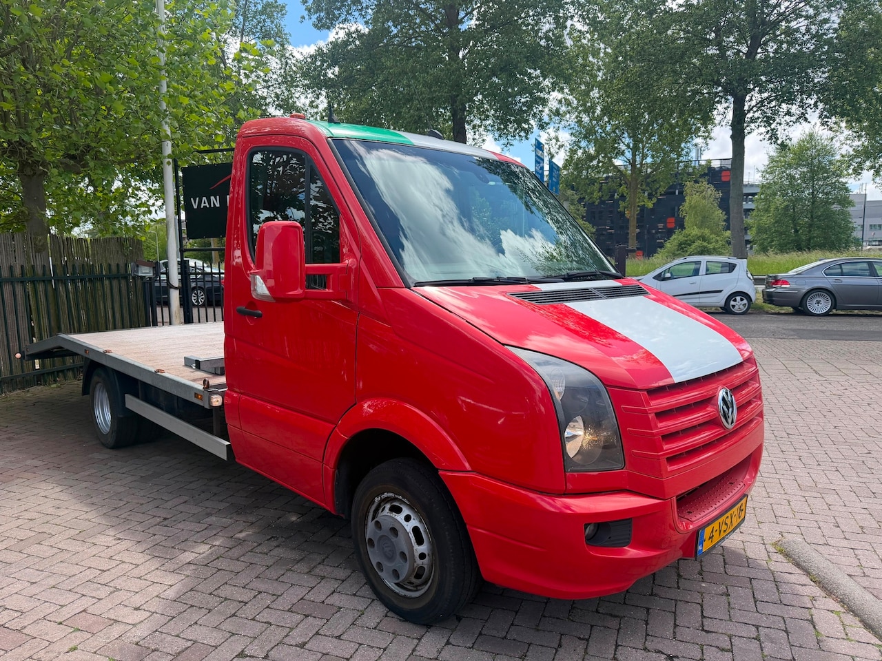 Volkswagen Crafter - 46 2.5 TDI L2 Lief Org Km Airco Trekh Dealer Ond - AutoWereld.nl