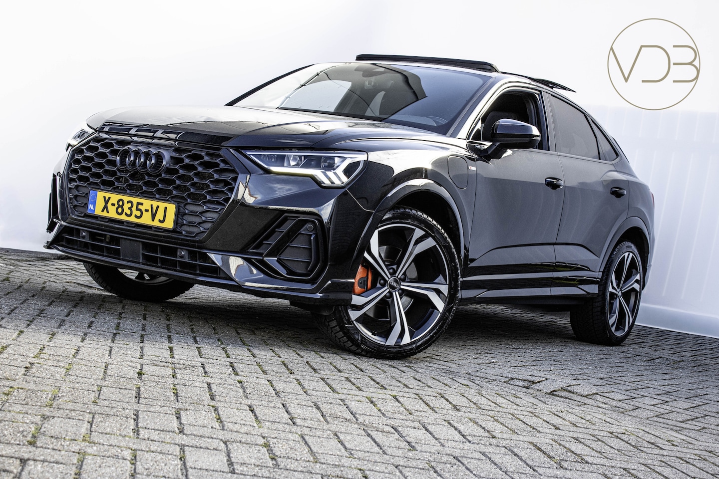 Audi Q3 Sportback - 45 TFSI e 3x S-Line B&O PANO 20inch - AutoWereld.nl