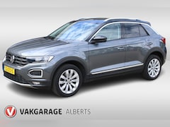 Volkswagen T-Roc - 1.5 TSI Sport / Navi / Apple Carplay / Panoramadak
