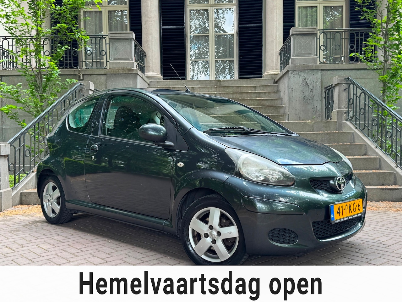 Toyota Aygo - 1.0-12V Comfort Navigator Automaat Navi Airco Elec Pakket Lmv - AutoWereld.nl