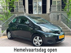 Toyota Aygo - 1.0-12V Comfort Navigator Automaat Navi Airco Elec Pakket Lmv