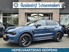 Lynk & Co 01 - 1.5 261PK BLACKLINE 360-CAMERA STOELVERW. PANO/SCHUIF MEMORY INFINITY DAB NAVI CARPLAY ELE