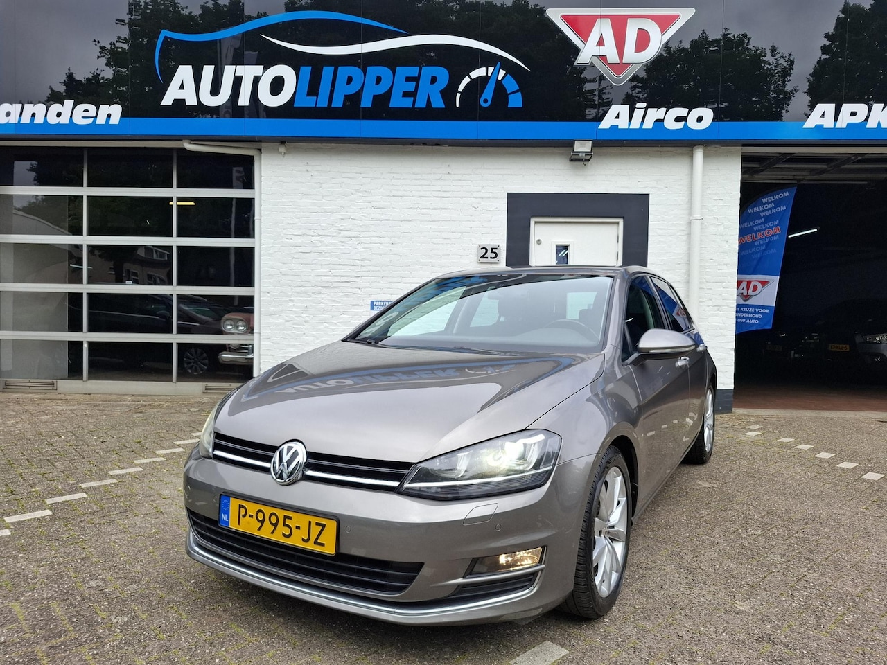 Volkswagen Golf Variant - 1.4 TSI Highline /Nieuwe apk bij aflevering/CC/ Lm velgen/All season banden/Trekhaak afnee - AutoWereld.nl