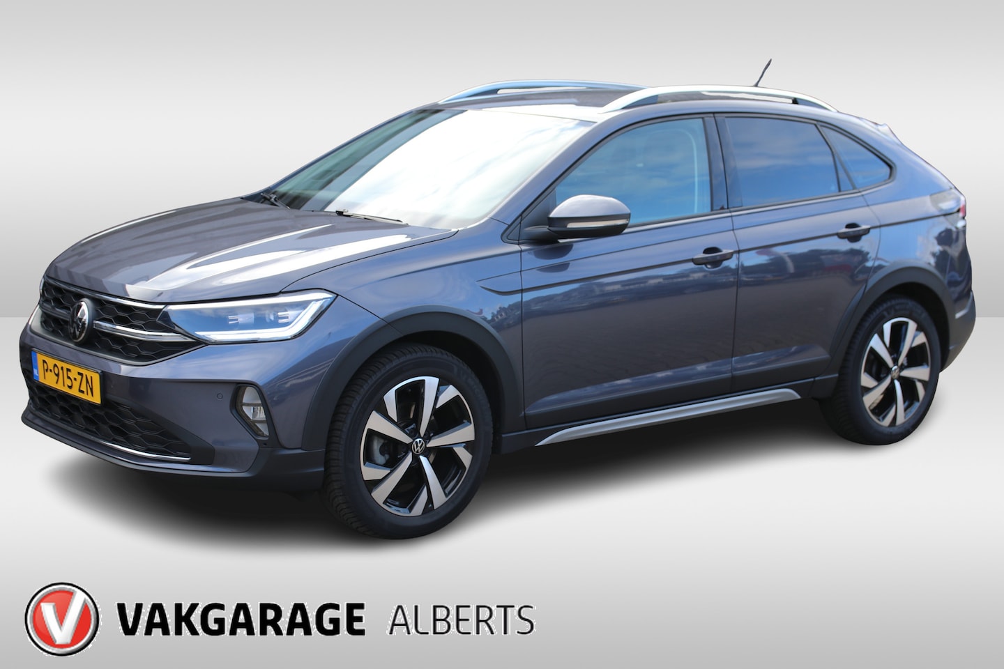 Volkswagen Taigo - 1.0 TSI Life Business / Navi / Trekhaak / Carplay / 4 season banden - AutoWereld.nl