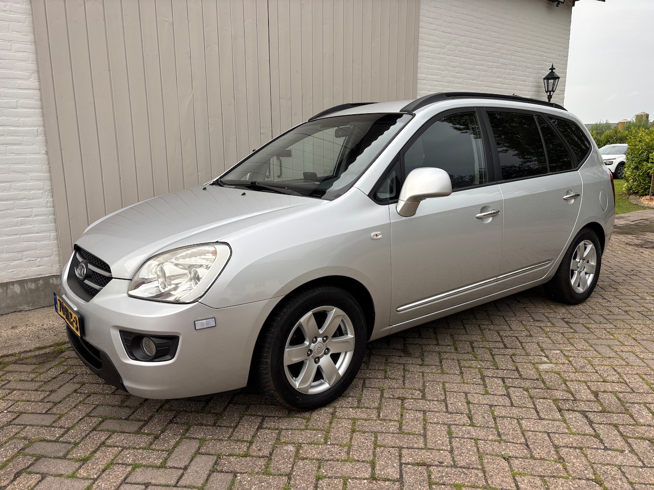 Kia Carens - 2.0 CVVT X-ecutive Trekhaak, Voll.Hist. - AutoWereld.nl