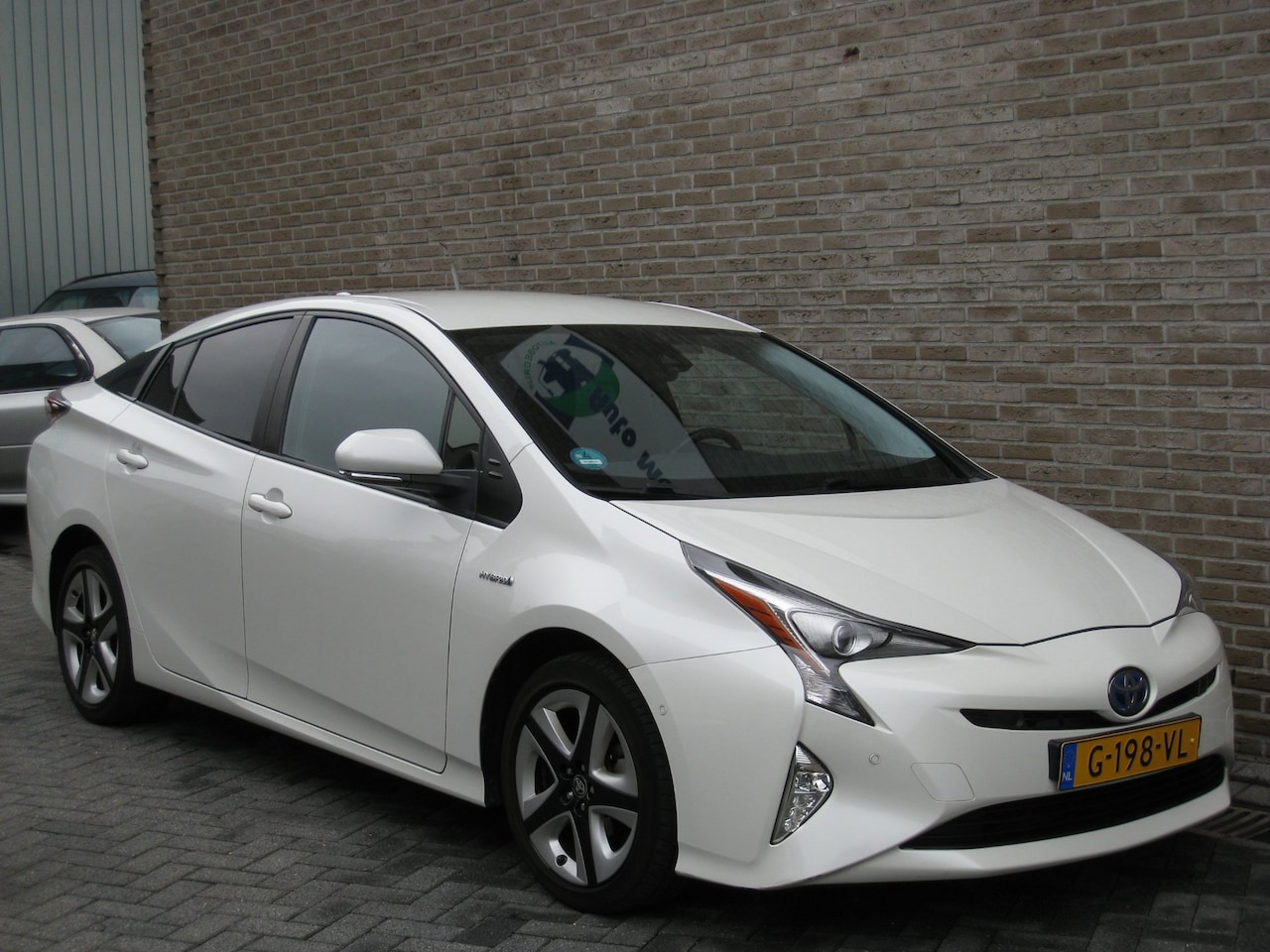 Toyota Prius - 1.8 Executive - Stoelverwarming - Navigatie - - AutoWereld.nl