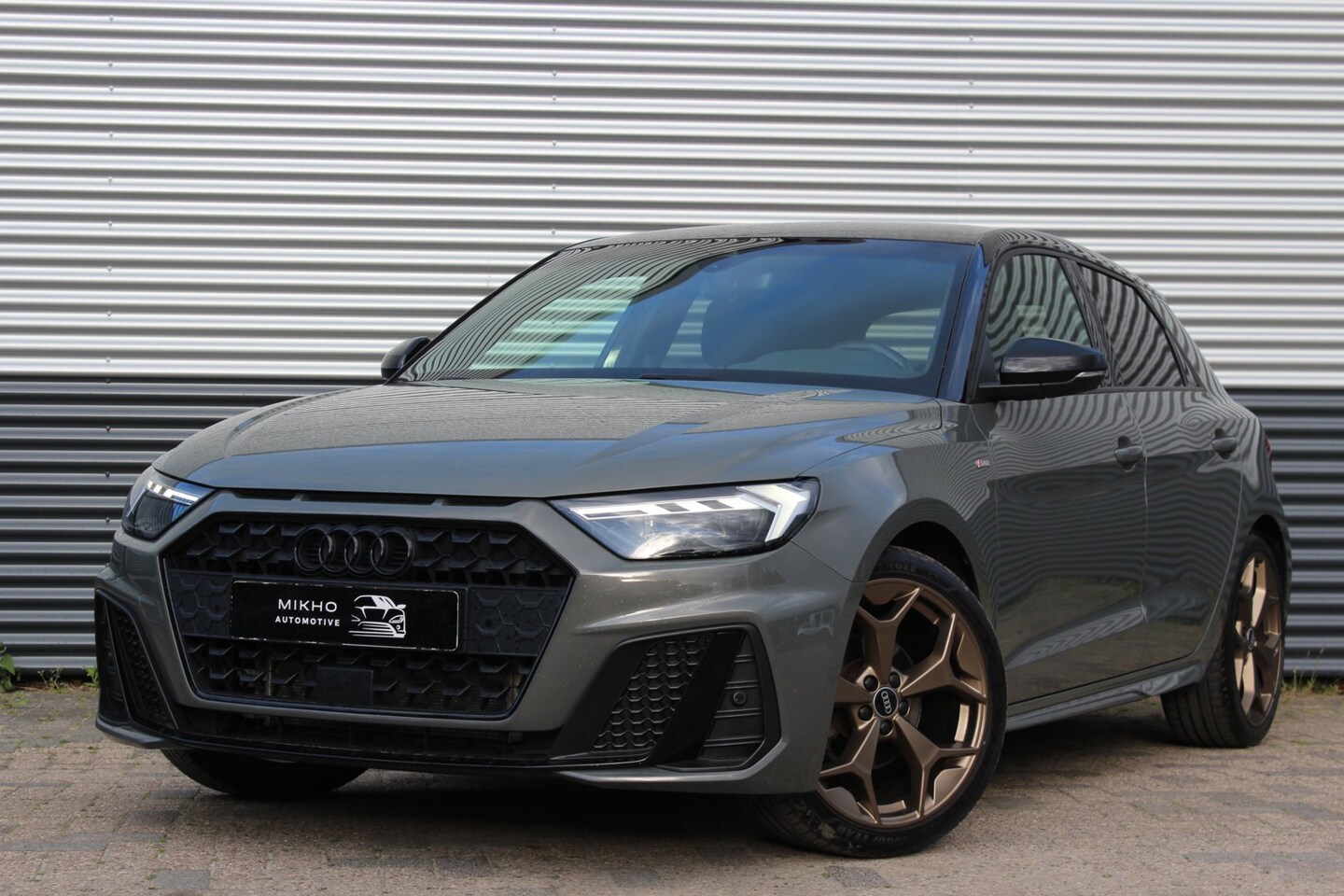 Audi A1 Sportback - 35 TFSI 3x S-line | Edition one | Camera | cruise control | Lane assist | LED | Apple carp - AutoWereld.nl