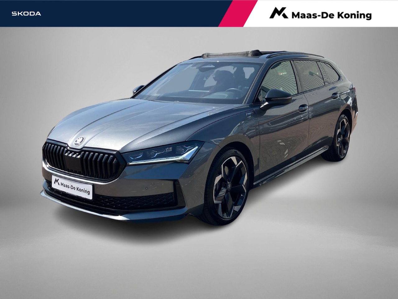 Skoda Superb Combi - 1.5TSI 150kW/204PK PHEV Sportline DSG · Panoramadak · Apple/Android Car Play · Camera · L - AutoWereld.nl