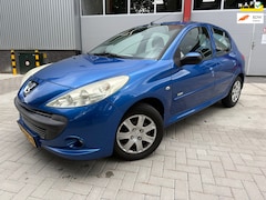 Peugeot 206 - 1.4 Millesim 200