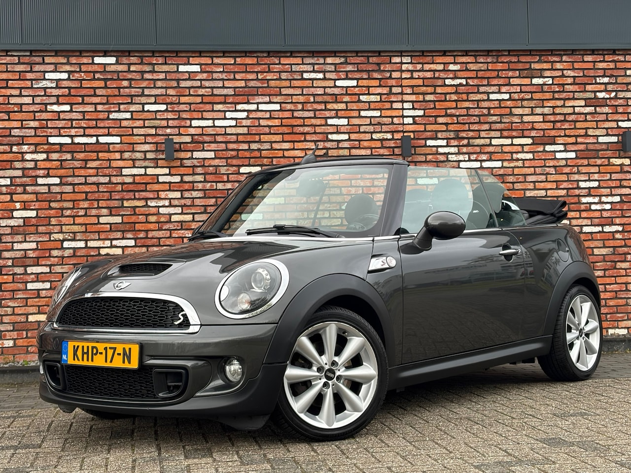 MINI Cabrio - Mini 1.6 Cooper S Chili 184PK Nav/Cruise Pdc Stoelverw Voll.Onderhouden! - AutoWereld.nl