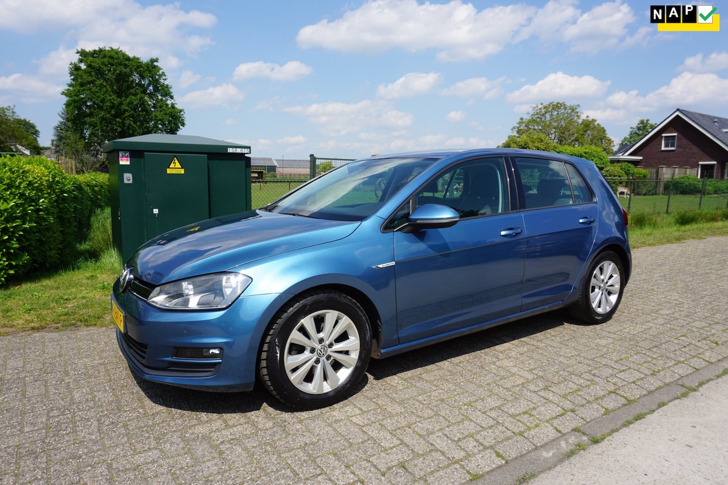 Volkswagen Golf - 1.0 TSI Comfortline 5 deurs carplay - AutoWereld.nl