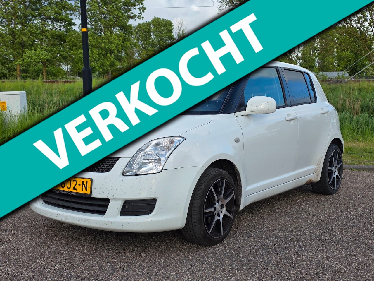 Suzuki Swift - 1.3 Base 1.3 Base - AutoWereld.nl