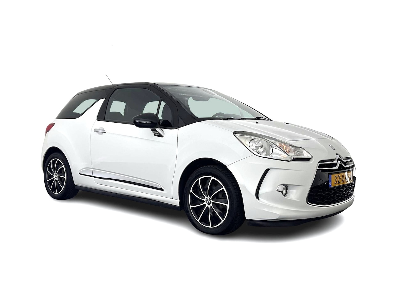 Citroën DS3 - 1.6 e-HDi So Chic *SPORT-SEATS | ECC | PDC | CRUISE | PRIVACY-GLASS | RADIO-CD * - AutoWereld.nl